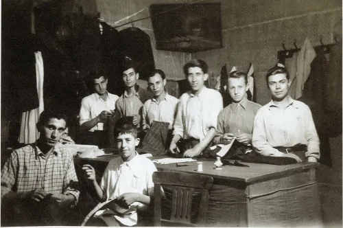 Bir Dönemin En Gözde Mesleği: Biga’da Terzilik - Fotoğraf 2