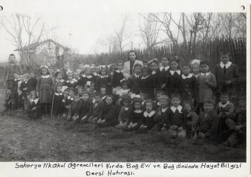 Cumhuriyet’in İlk Nesilleri: Sakarya İlkokulu’nda Eğitim Yılları - Fotoğraf 4