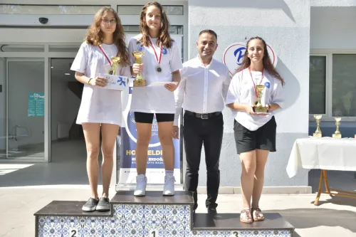 100. Yıla özel Yüzme Turnuvası Yapıldı - Fotoğraf 5