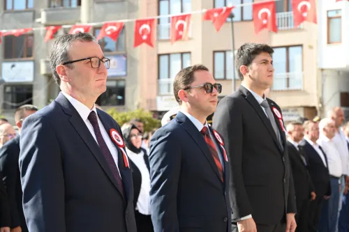 30 Ağustos Zafer Bayramı Kutlu Olsun - Fotoğraf 1