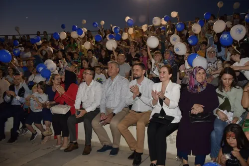 Alis Harikalar Diyarında Oyununa Yoğun İlgi - Fotoğraf 2