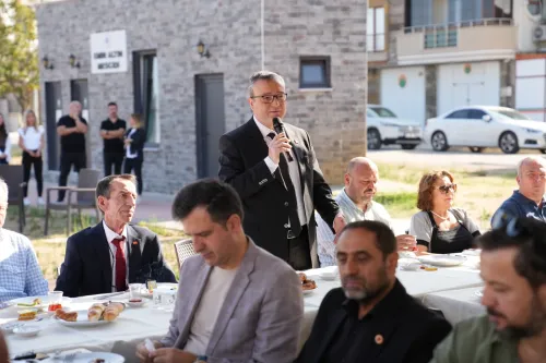 Başkan Alper Şen, Geçmiş Dönem Meclis Üyeleriyle Kahvaltıda Buluştu. - Fotoğraf 13