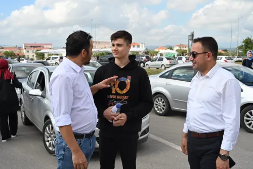 Başkan Erdoğan Öğrencilerin Sınav Heyecanını Paylaştı - Fotoğraf 3