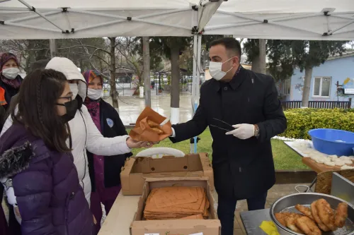 Başkan Erdoğan, Üç Aylar ve Regaip Kandilini Kutladı - Fotoğraf 1
