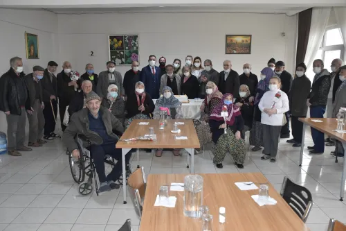 Başkan Erdoğan: Yaşlılarımızın Duası İşimizin Bereketidir - Fotoğraf 3