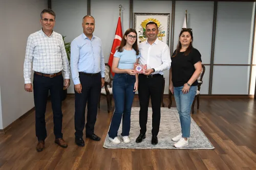 Biga Belediyesi LGS’de Başarılı Olan Öğrencileri Ödüllendirdi - Fotoğraf 5