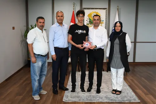 Biga Belediyesi LGS’de Başarılı Olan Öğrencileri Ödüllendirdi - Fotoğraf 10