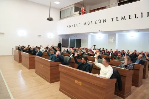 Biga Belediyesi Meclisi Kasım 2025 Olağan Birleşimi Belediye Başkanımız Alper Şen başkanlığında gerçekleştirildi. - Fotoğraf 3