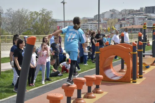 Biga Belediyesi’nden Muhteşem 23 Nisan Kutlaması - Fotoğraf 8