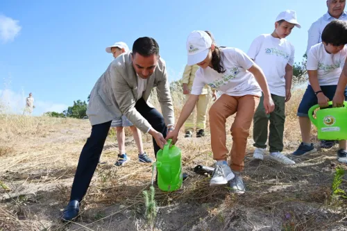 Biga İçin Fidanlar Dikildi, Sahiller Temizlendi - Fotoğraf 2