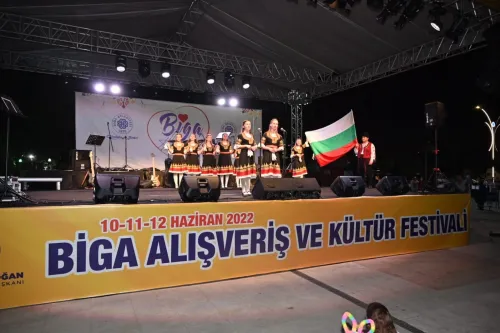 Biga'da Alışveriş ve Kültür Festivali Coşkusu - Fotoğraf 10