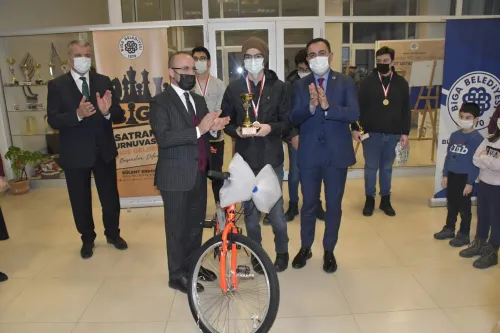 Biga’da Satranç Turnuvası Heyecanı - Fotoğraf 3