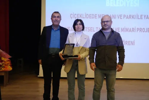 Çiçeklidede Meydanı’nın Geleceği İçin Biga’da Ortak Akıl Buluşması - Fotoğraf 10
