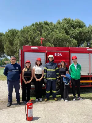 İtfaiye Müdürlüğü Ekiplerimizce Tatbikat - Fotoğraf 3