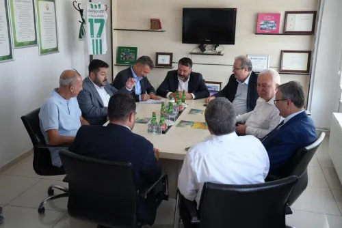 Nazik ziyaretleri ve değerli katkıları için kendilerine teşekkür ediyorum. - Fotoğraf 3